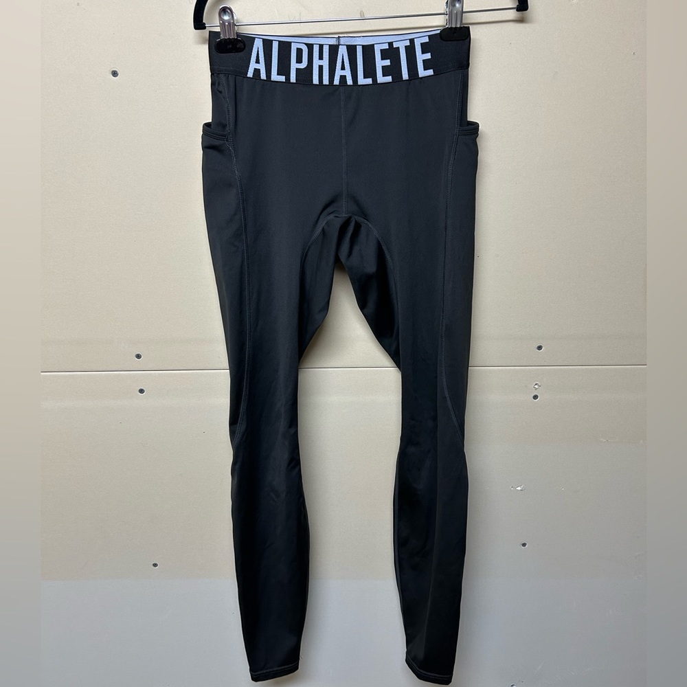 2/$75💥- PANTS | Men’s Alphalete compression leggings/pants size large